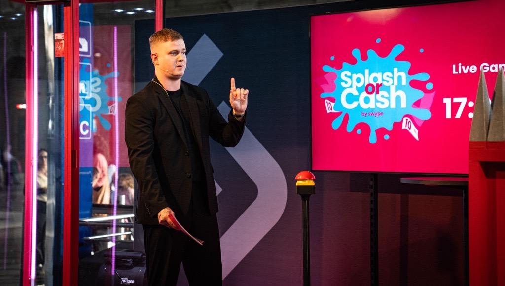 Teilnehmer bei der swype Game Show
