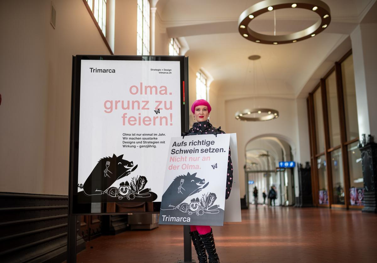 Advertising, Jacket, Pedestrian