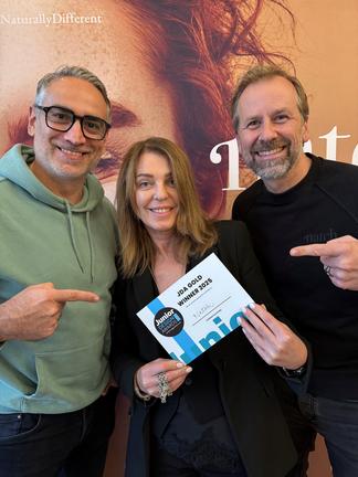 (c) Natch _Heber Gonzalez, Sabina Falkenstein, Norbert Richard Meinike